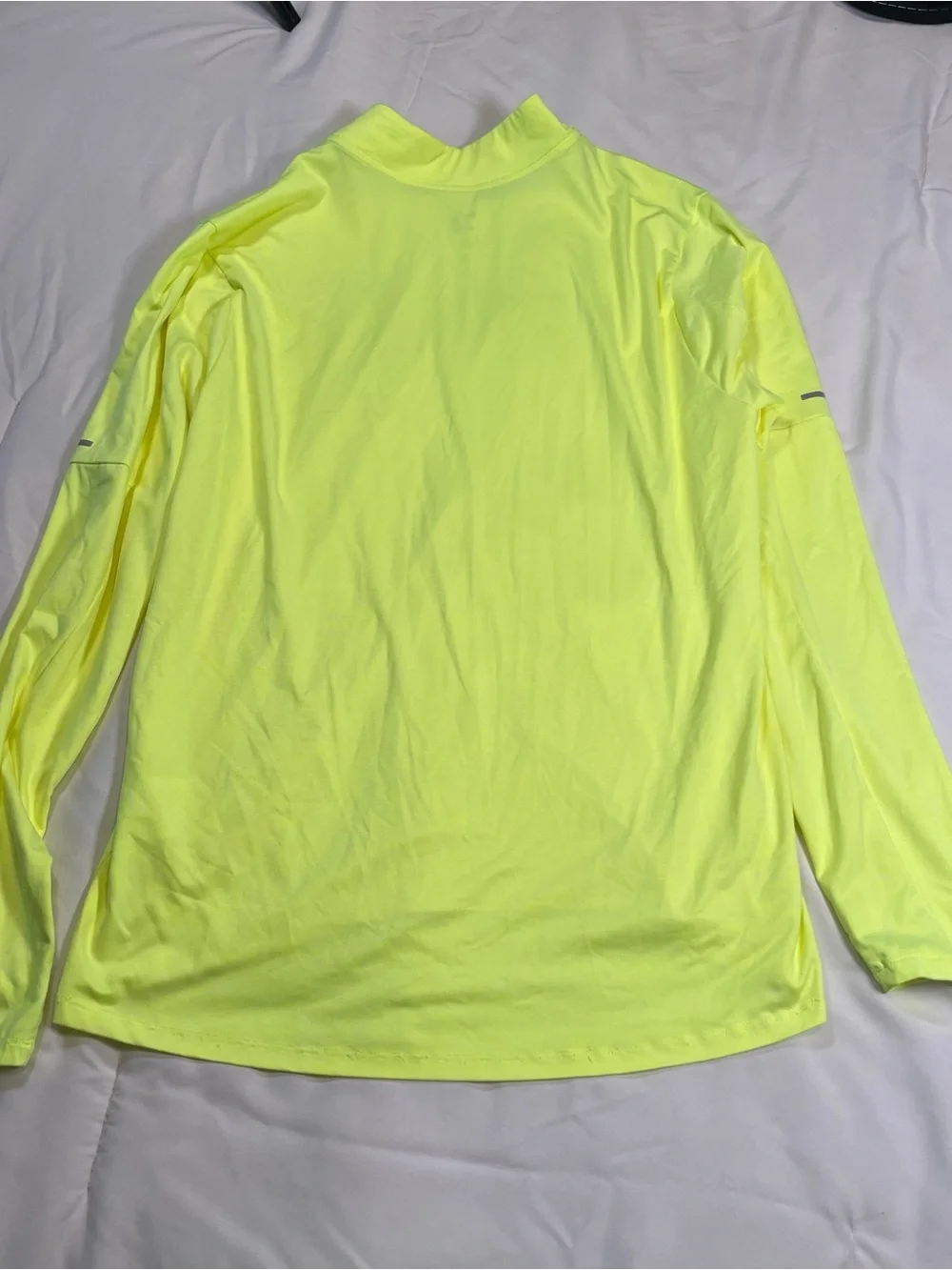 ✨ Nike Dri-FIT Running Quarter-Zip Pullover | Women’s Medium | Volt Neon Yellow - Picture 3 of 10